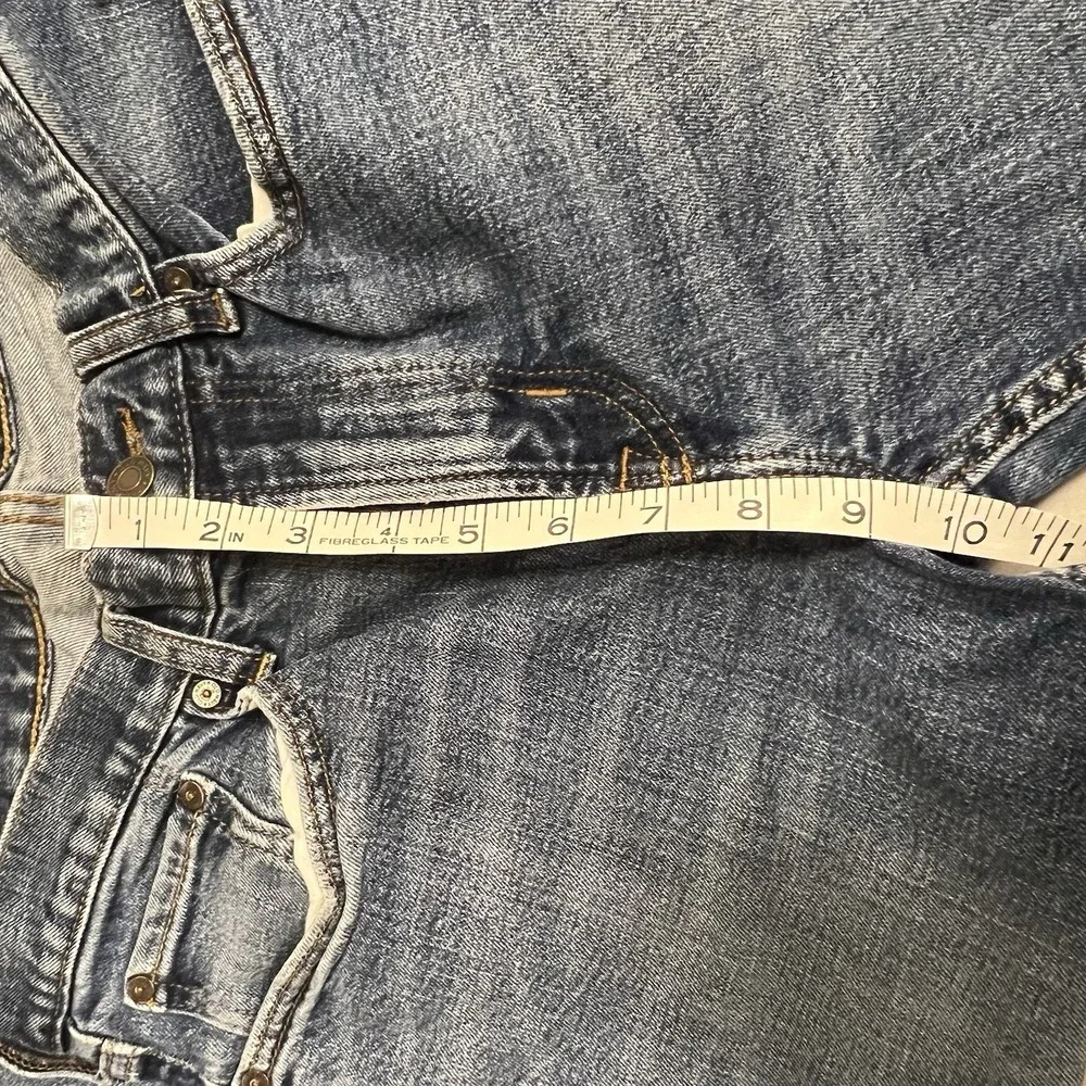 OLD NAVY Men's Distressed Blue Jeans Denim Straight Leg Size 32X32